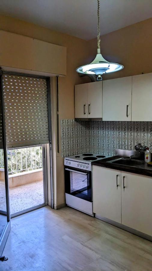 Beachfront Apartment Nea Moudania Buitenkant foto